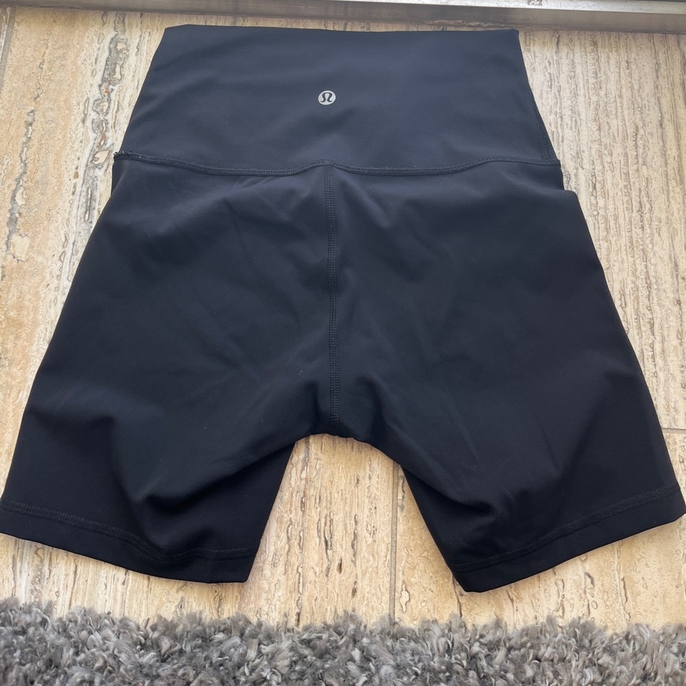 Lululemon biker shorts 6”